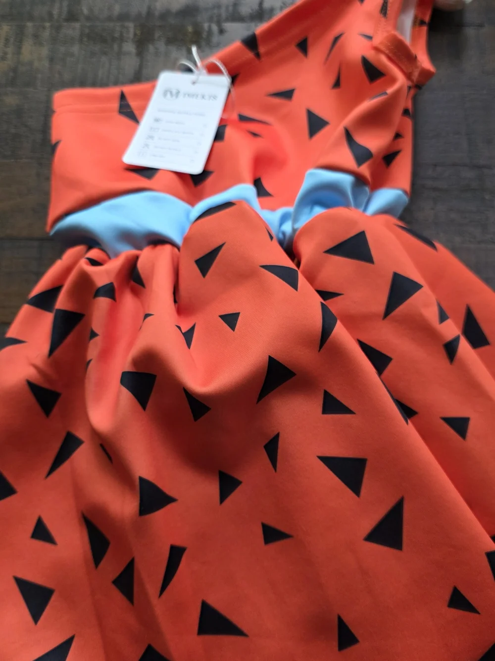 Imekis playful orange